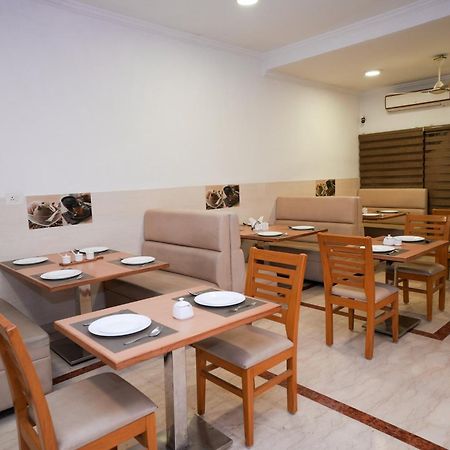 Avenue 11 Boutique Residences, Poes Garden Ченай Екстериор снимка