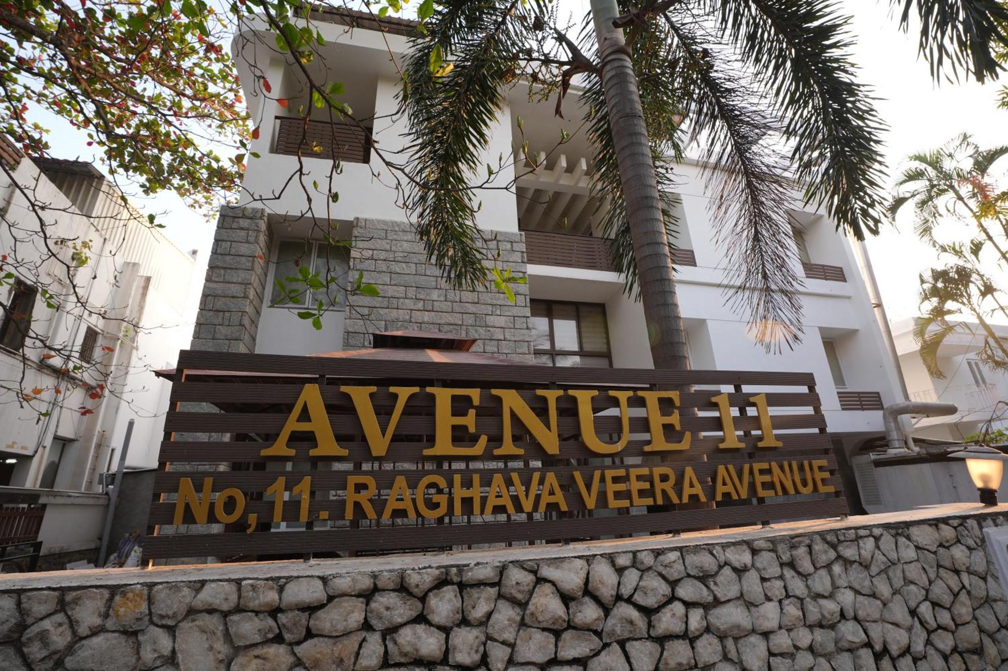 Avenue 11 Boutique Residences, Poes Garden Ченай Екстериор снимка